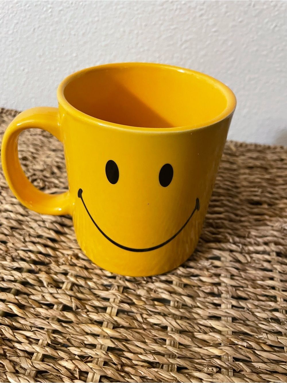 The Smiley Company Smile Yellow Mug